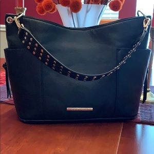 STEVE MADDEN Shoulder Bag